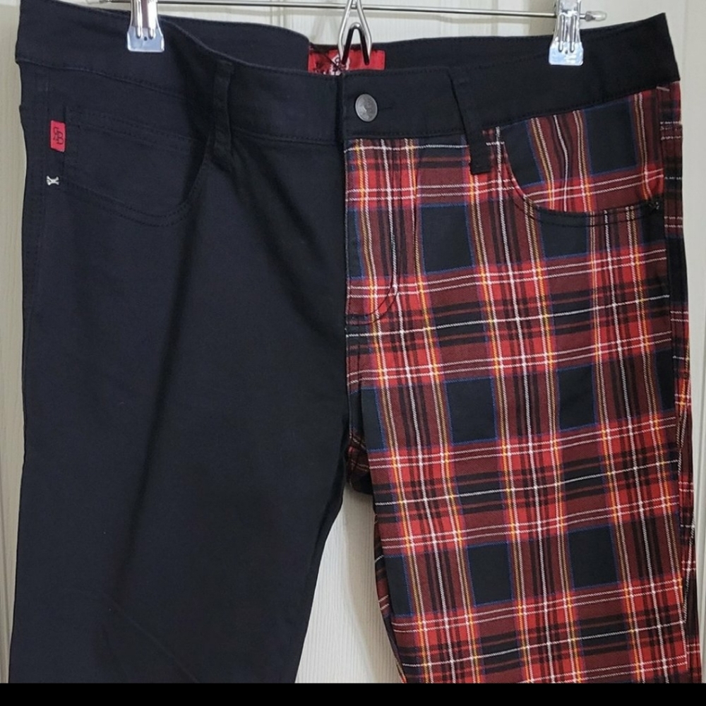 ISO Royal bones jeans NWT size 17